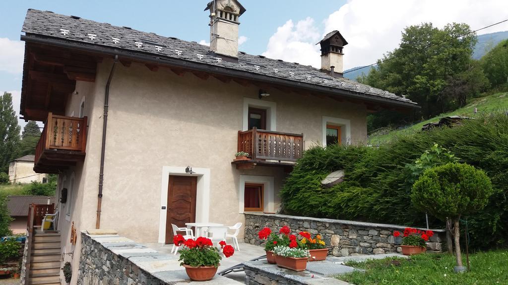 Au Coeur Hotel Verrayes Екстериор снимка